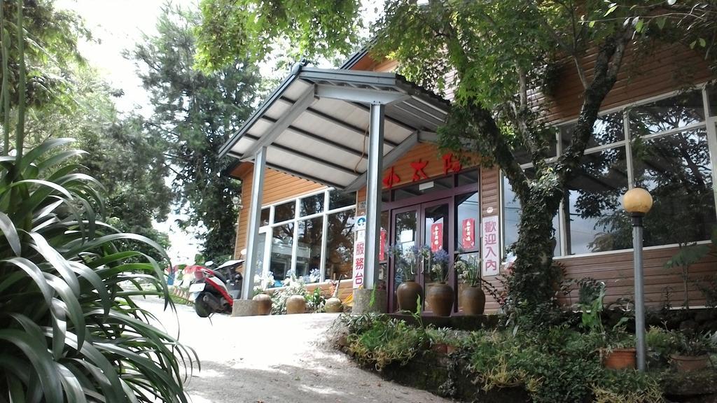 Qing Jing Xiao Taiyang Jingguan Homestay Renai Exterior photo